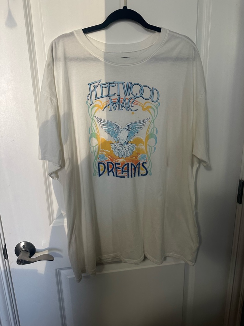 Torrid Fleetwood Mac "Dreams" Vintage-Style White Graphic Tee
